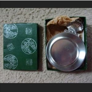 Etains DuManoir Paris France Pewter Wine Tasting